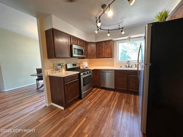 508 Jordt Circle, Anchorage, AK 99504