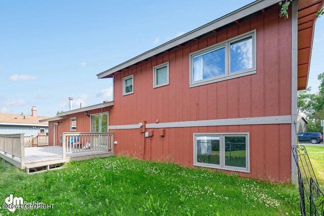 508 Jordt Circle, Anchorage, AK 99504