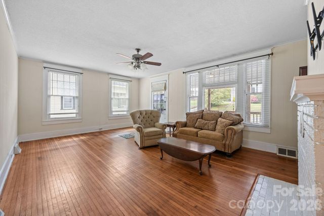 628 W Council Street, Salisbury, NC 28144