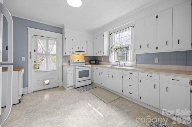 628 W Council Street, Salisbury, NC 28144