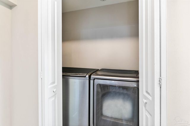 919 Blue Springs Dr, Pensacola, FL 32505