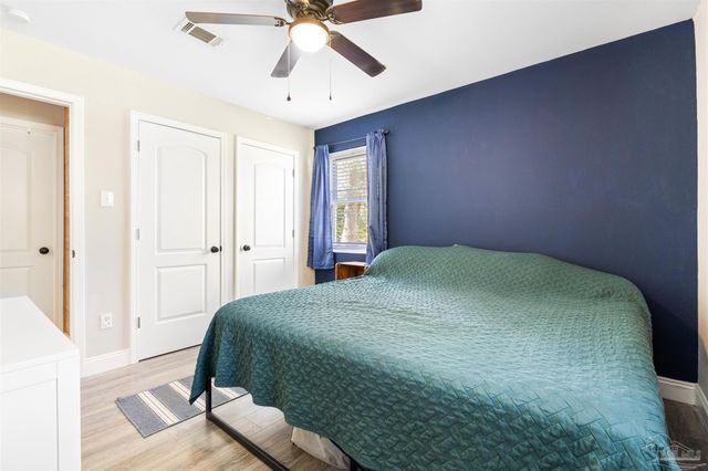 919 Blue Springs Dr, Pensacola, FL 32505