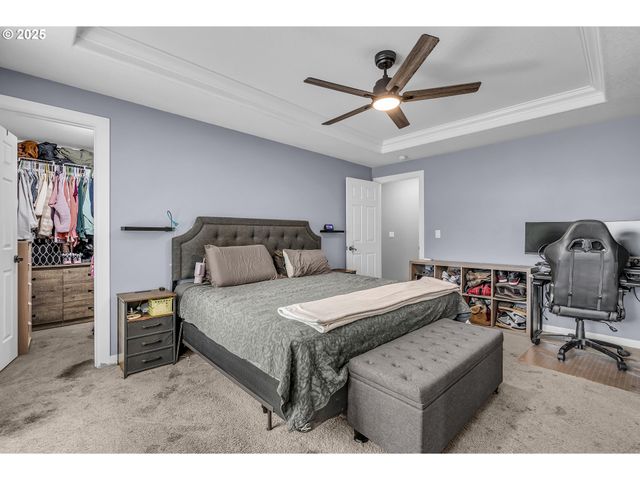 13802 Ne 33RD Cir, Vancouver, WA 98682