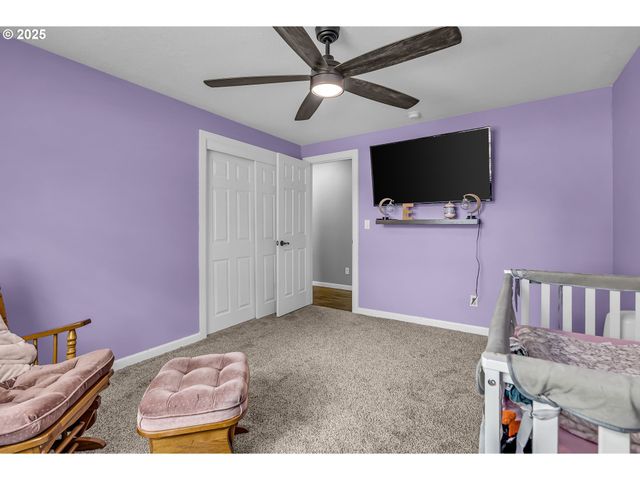 13802 Ne 33RD Cir, Vancouver, WA 98682