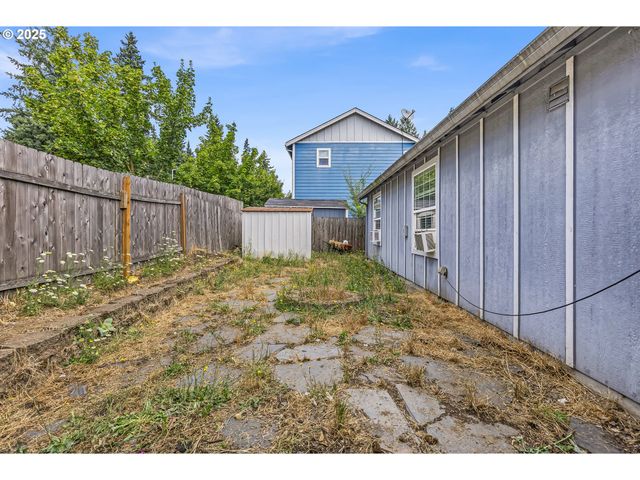 13802 Ne 33RD Cir, Vancouver, WA 98682