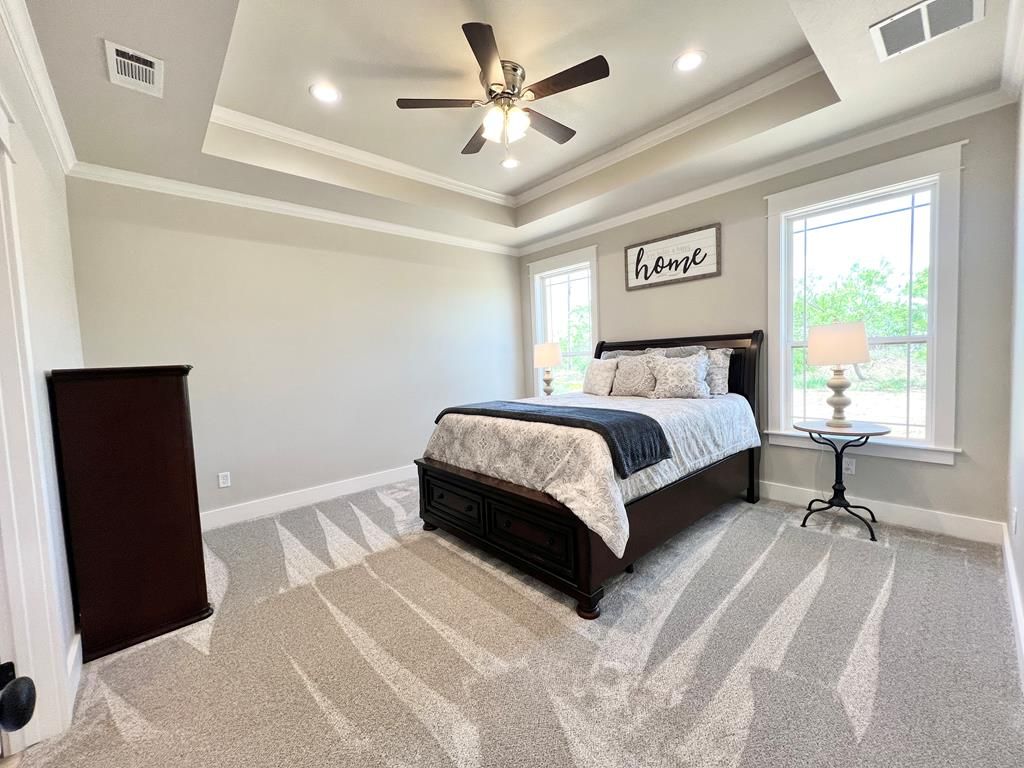 Image 15 of property listing at 1328 Stone Ledge Lane, San Angelo, TX 76904