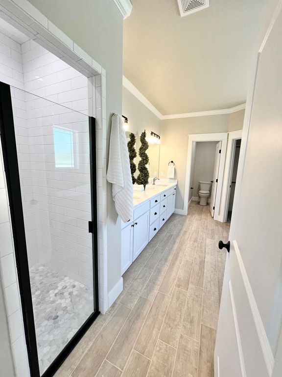 Image 16 of property listing at 1328 Stone Ledge Lane, San Angelo, TX 76904