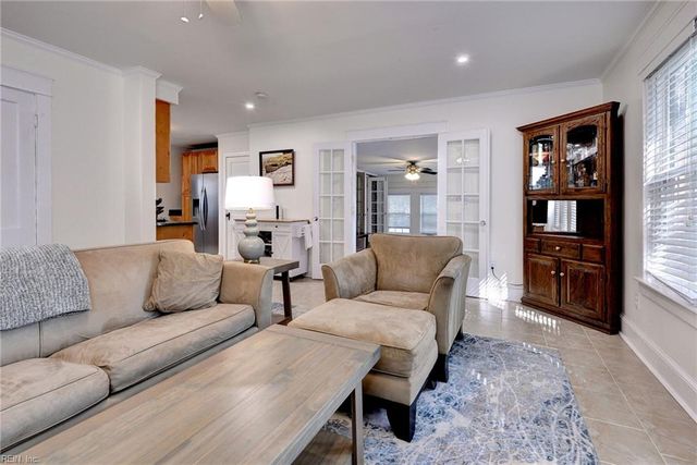606 River RD, Newport News, VA 23601