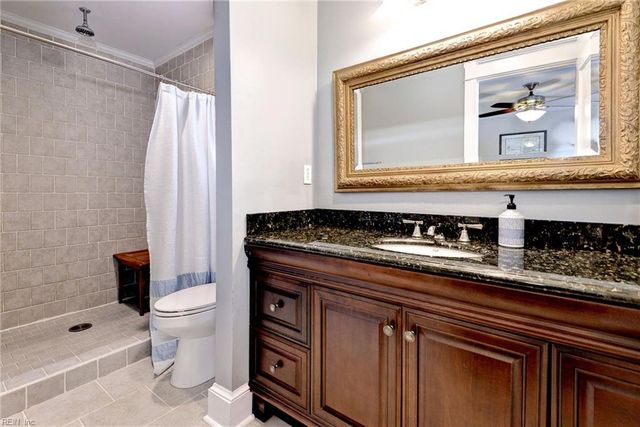 606 River RD, Newport News, VA 23601