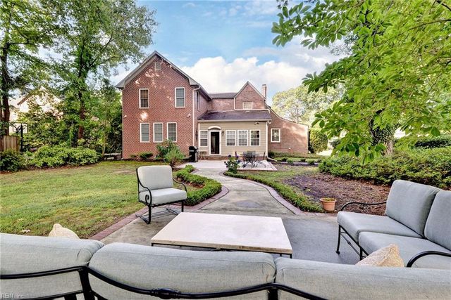 606 River RD, Newport News, VA 23601