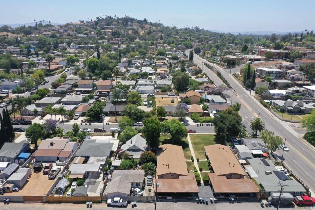 926-28 E 2nd Avenue, Escondido, CA 92025