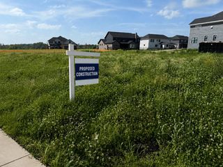 9490 Tall Grass Trail, St. John, IN 46373