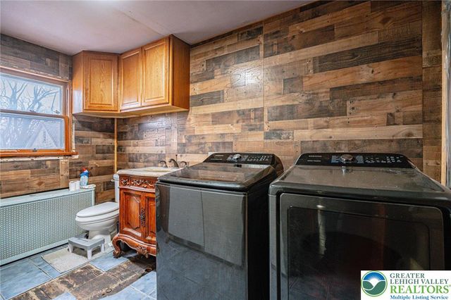 1303 State Street, Longswamp Twp, PA 19539