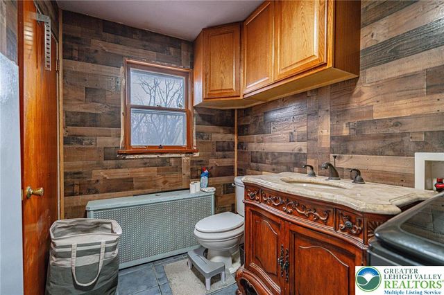 1303 State Street, Longswamp Twp, PA 19539