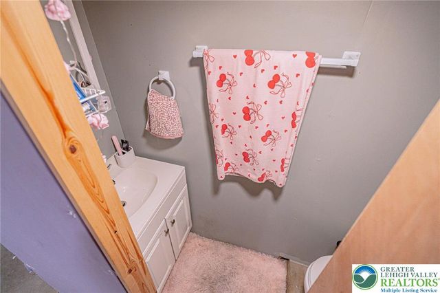 1303 State Street, Longswamp Twp, PA 19539