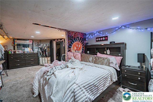 1303 State Street, Longswamp Twp, PA 19539