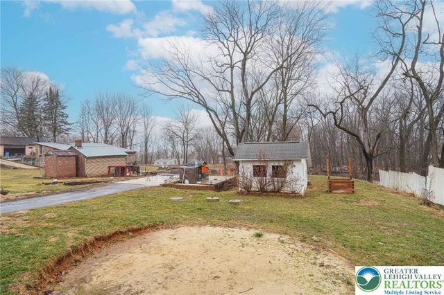 1303 State Street, Longswamp Twp, PA 19539