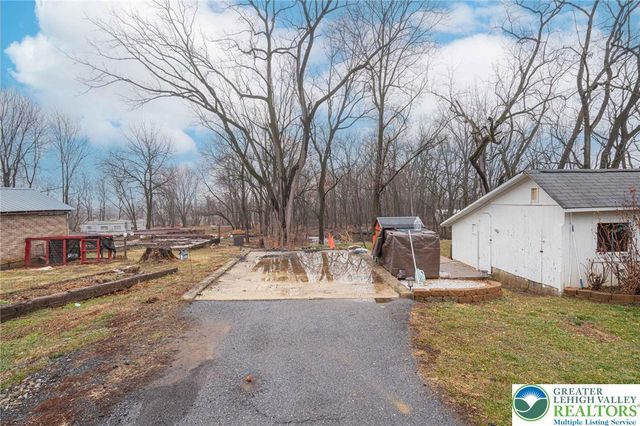 1303 State Street, Longswamp Twp, PA 19539