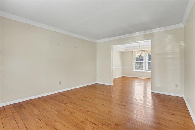 1975 Wynhurst Crossing, Stone Mountain, GA 30088