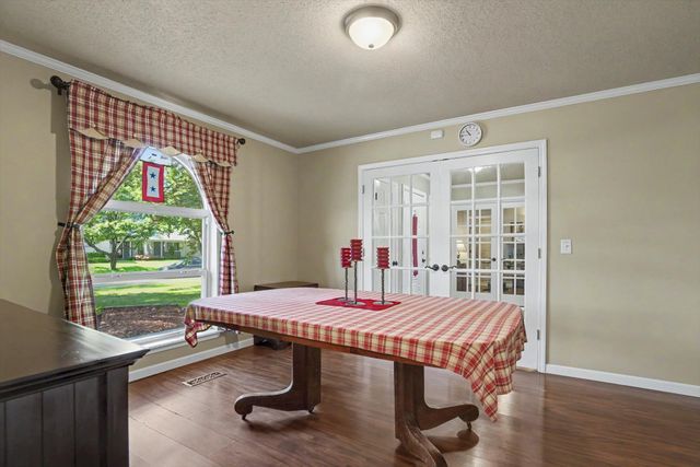 502 Fairway Drive, Broken Arrow, OK 74011