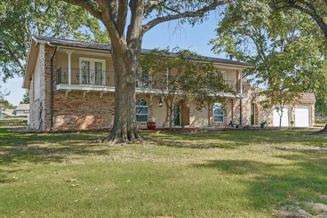 502 Fairway Drive, Broken Arrow, OK 74011