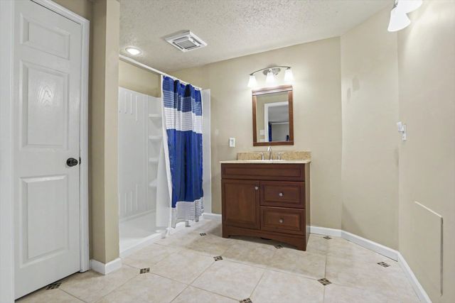 502 Fairway Drive, Broken Arrow, OK 74011