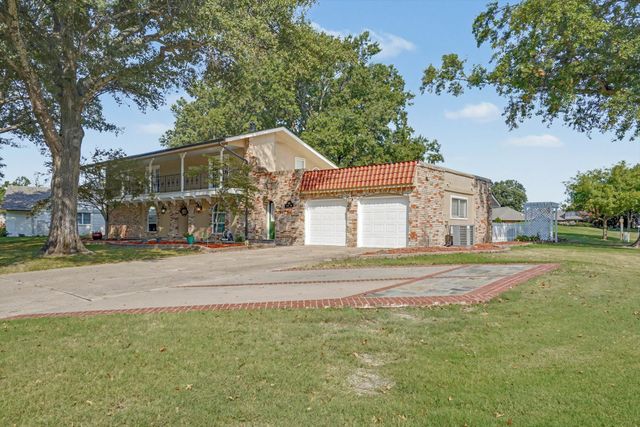 502 Fairway Drive, Broken Arrow, OK 74011