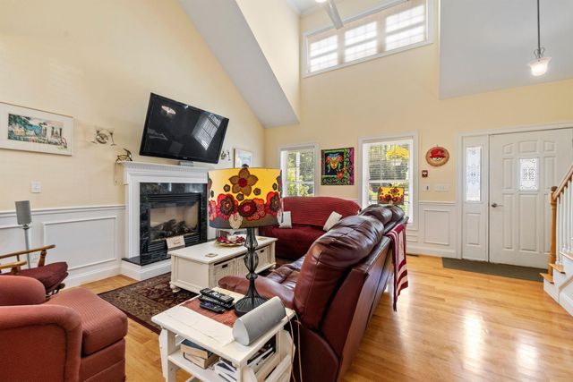 10 Natures View Drive, Laconia, NH 03246