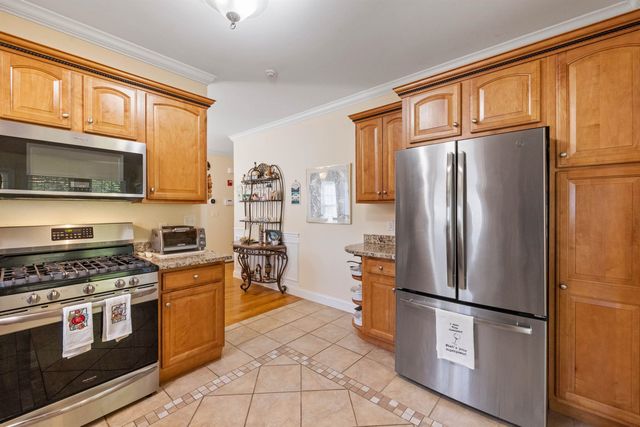 10 Natures View Drive, Laconia, NH 03246