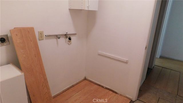 2257 E Olive, Merced, CA 95340