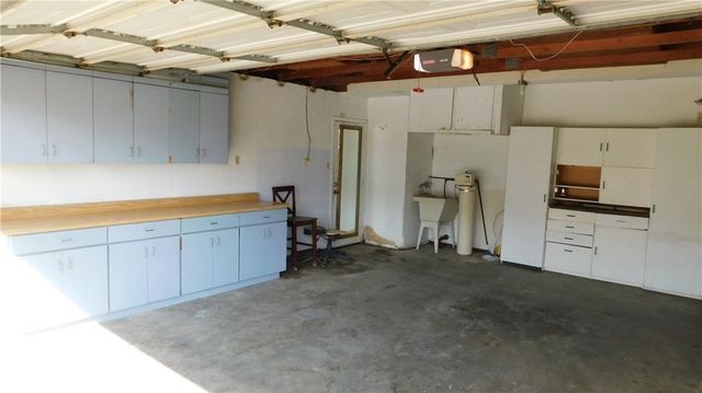 2257 E Olive, Merced, CA 95340