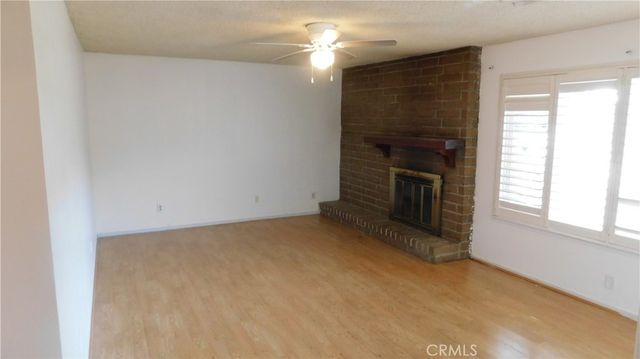 2257 E Olive, Merced, CA 95340