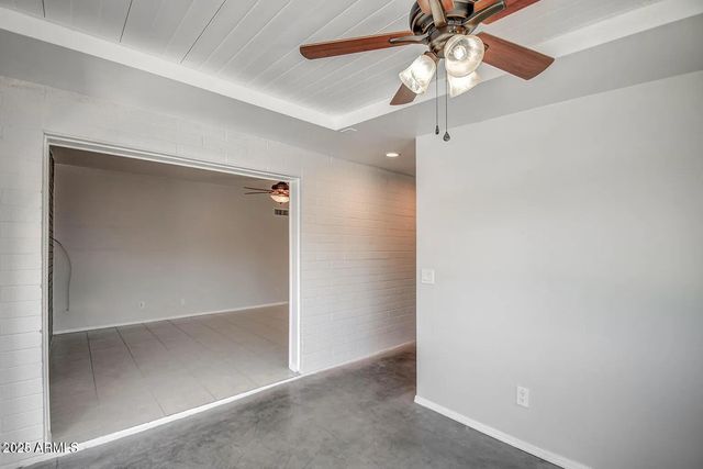 1612 E GAYLON Drive, Tempe, AZ 85282