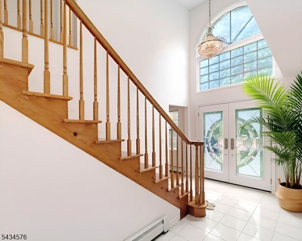 47 Schoener Rd, East Hanover Twp., NJ 07936