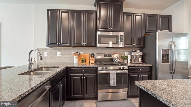 1438 STRAHORN RD, Hanover, MD 21076