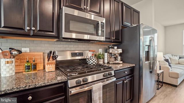 1438 STRAHORN RD, Hanover, MD 21076
