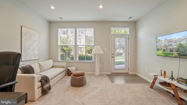 1438 STRAHORN RD, Hanover, MD 21076