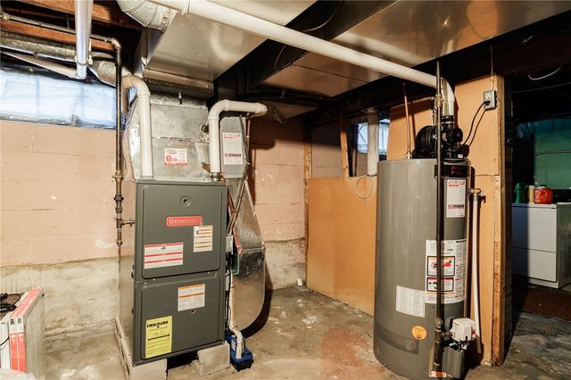 316 Ravenwood Avenue, Rochester, NY 14619