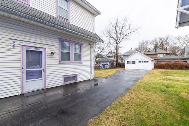 316 Ravenwood Avenue, Rochester, NY 14619