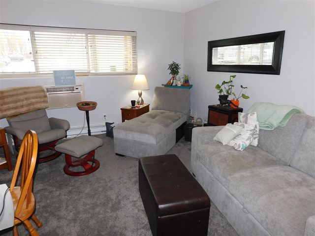 756 W Kilgore Road 108, Kalamazoo, MI 49008