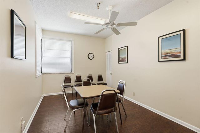 3146 Via Poinciana 307, Lake Worth, FL 33467