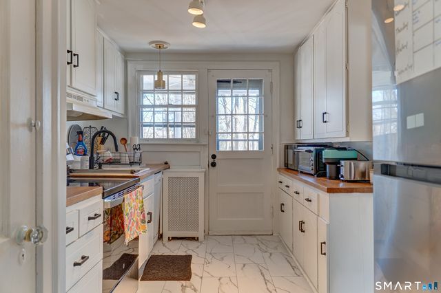 59 Morris Street, Hamden, CT 06517