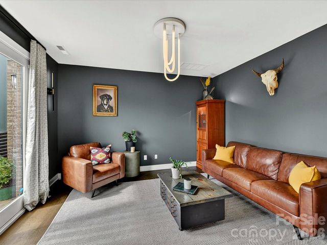 1613 Parkwood Avenue, Charlotte, NC 28205