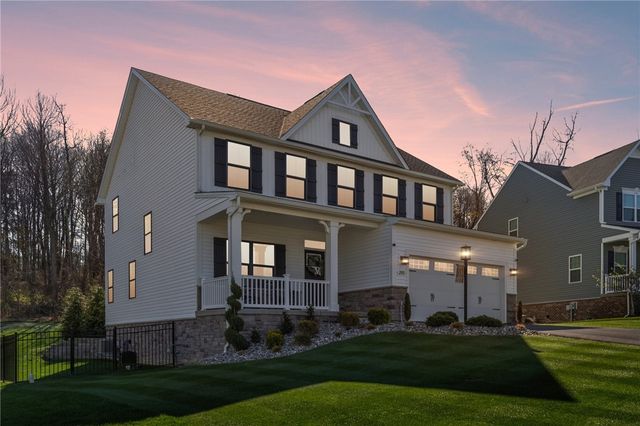 2001 Tamarack Crt, Cecil, PA 15057