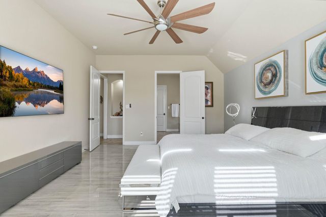 127 Deerchase Drive, Conroe, TX 77384