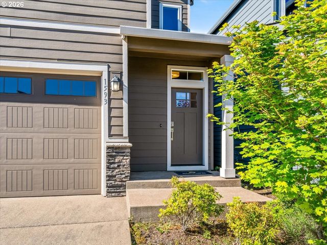 1593 19TH Ave, Forest Grove, OR 97116