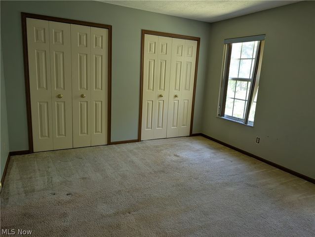 6221 Center Street, Mentor, OH 44060