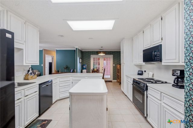 306 Cherrystone Circle, Victoria, TX 77904