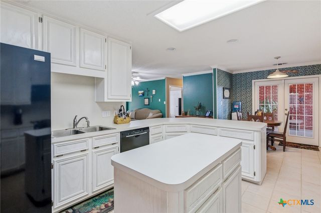 306 Cherrystone Circle, Victoria, TX 77904