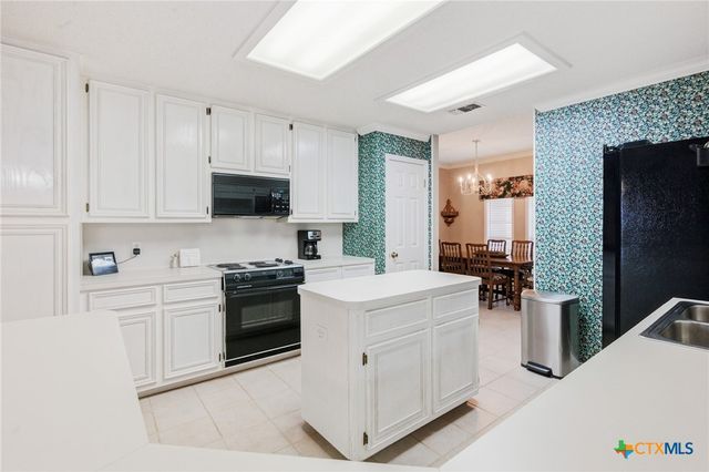 306 Cherrystone Circle, Victoria, TX 77904